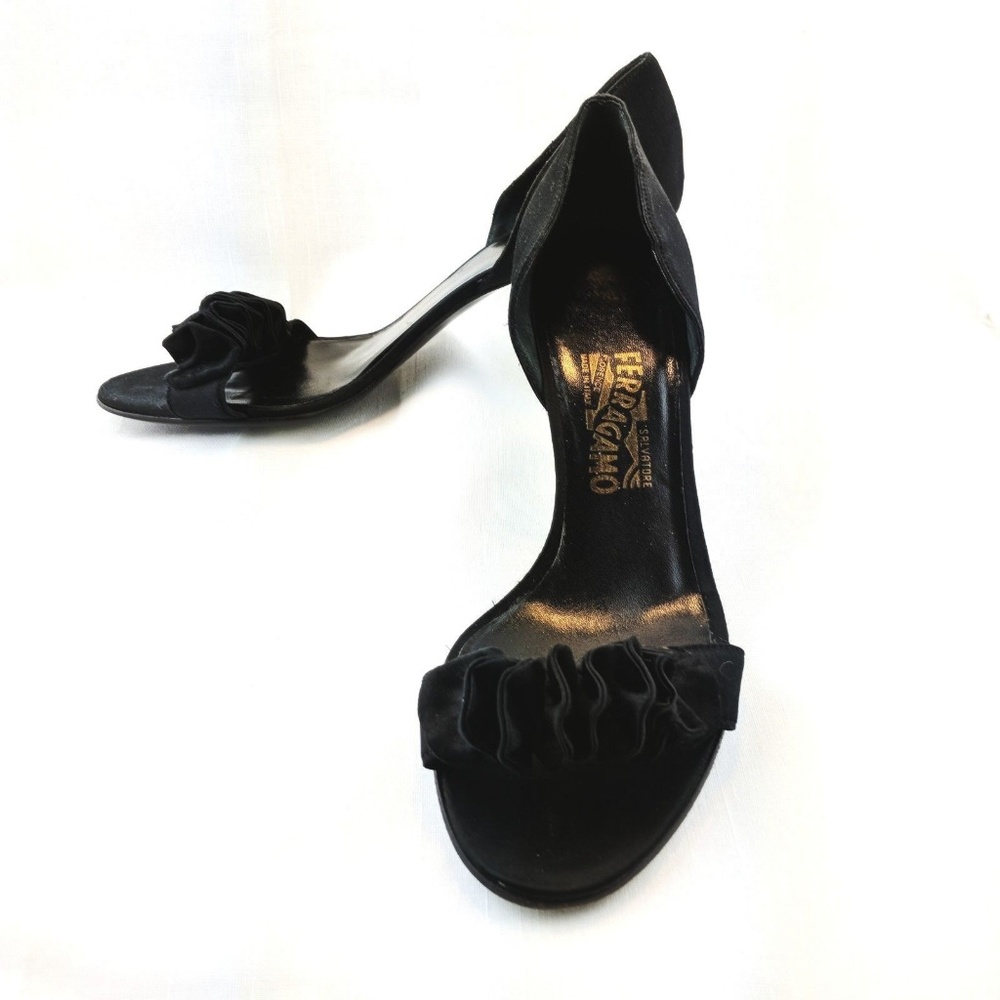SALVATORE FERRAGAMO d'Orsay Black Satin Pumps 9